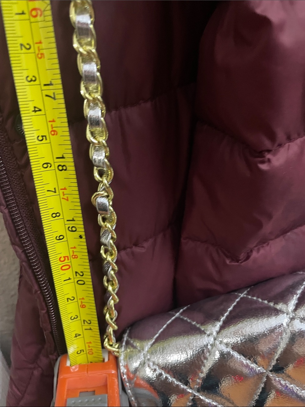 😍🔥 Chanel Metallic Silver & Gold OR red Quilted Crossbody Bag. Vegan leather - Picture 14 of 14